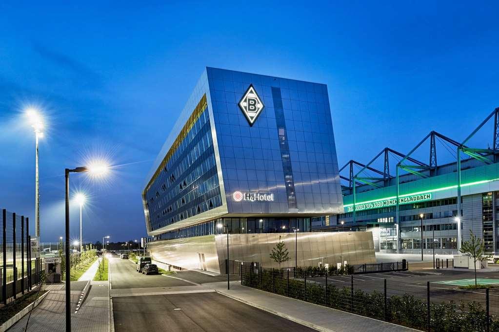 H4 Hotel Moenchengladbach Im Borussia-Park Εξωτερικό φωτογραφία